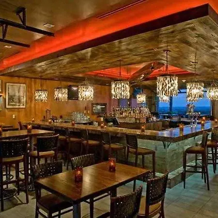 The Bohemian Hotel Savannah Riverfront, Autograph Collection 