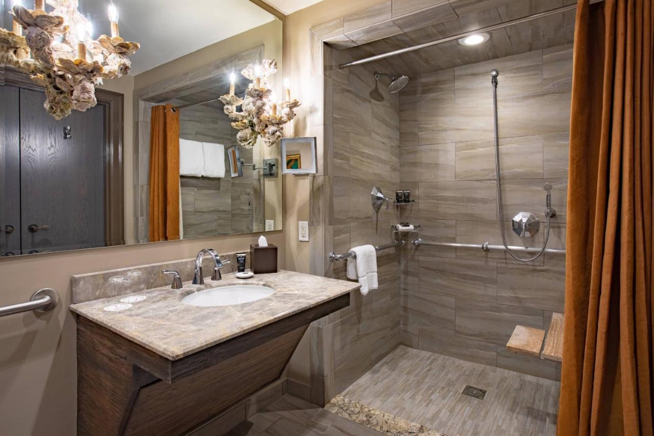 Hotel The Bohemian Riverfront, Autograph Collection Savannah
